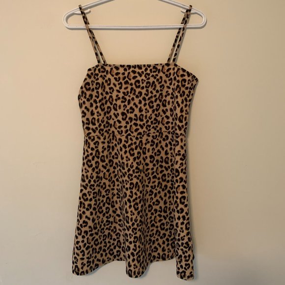H&M Leopard Print Mini Dress - Picture 1 of 2